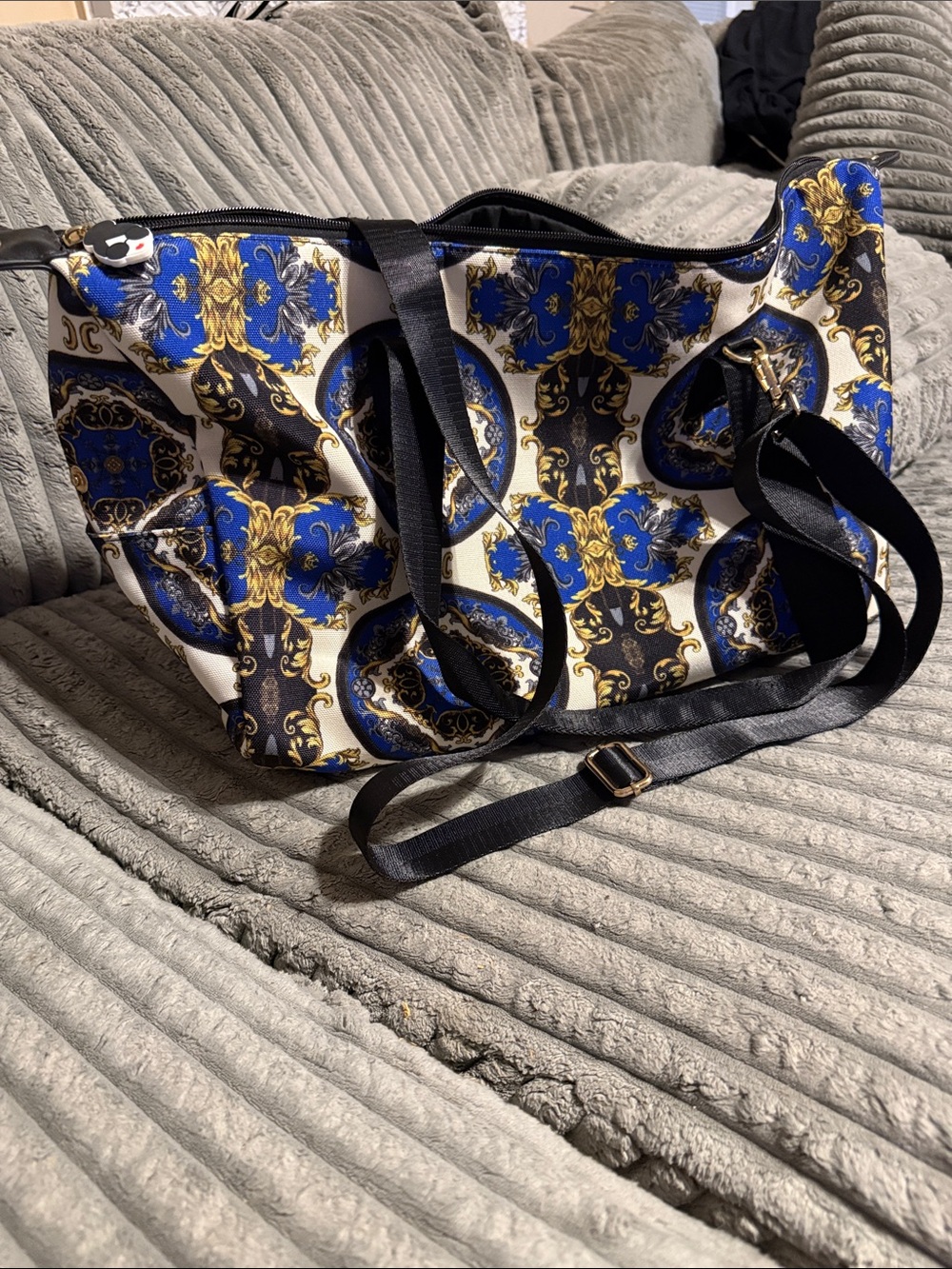Alice & Olivia Blue & Gold Patterned Women’s Tote Bag
